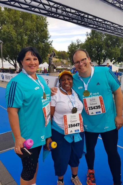 Annie Schur and Robert Schur with South African Ambassador Queen Anne Zondo participating in the Oslo Marathon.